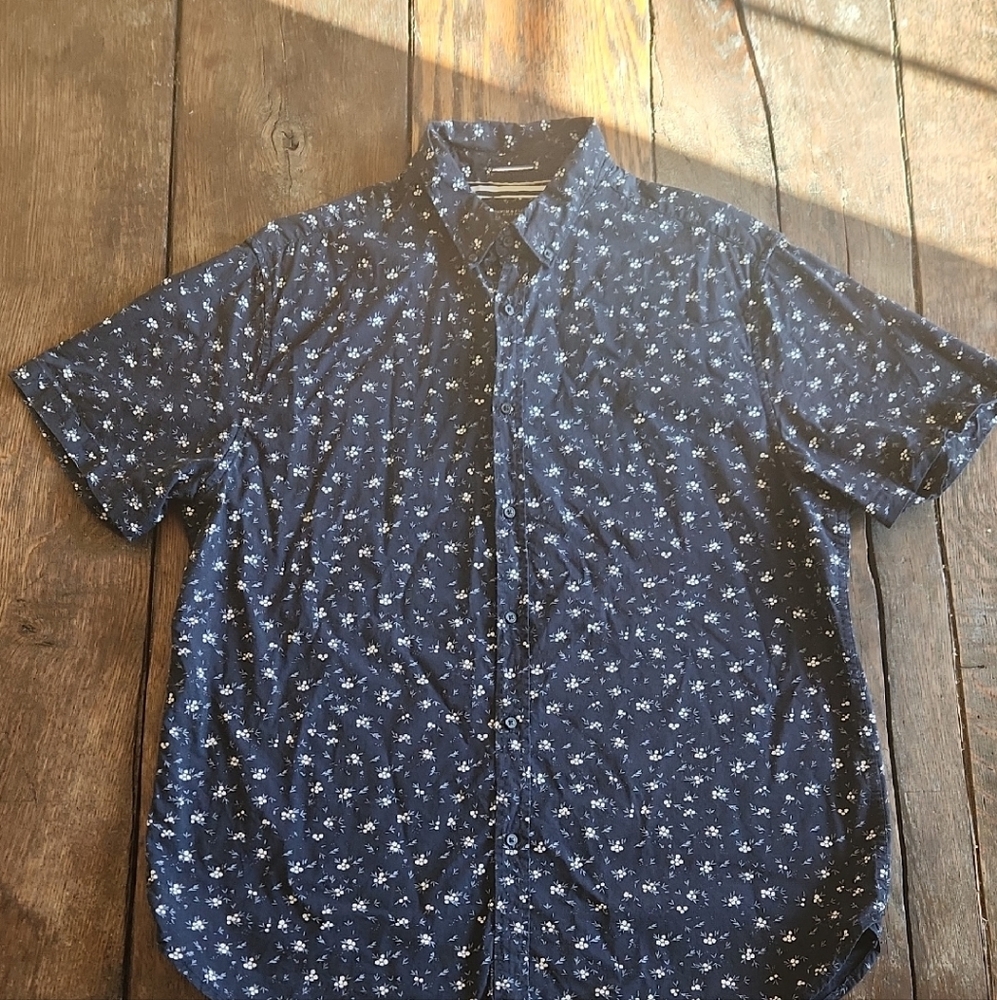 Denim & Flower Dark Blue Floral Button Down Shirt XL